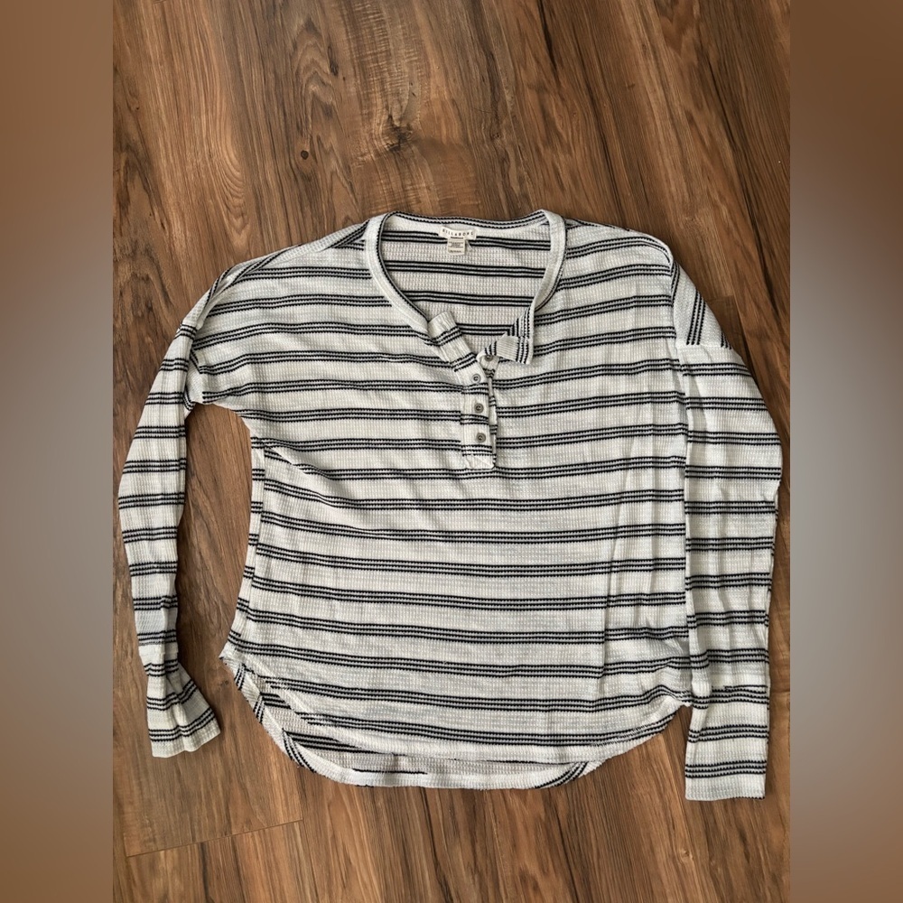Billabong top